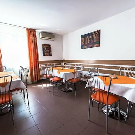 Est Bukarest