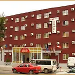 Est Hotel Bucharest