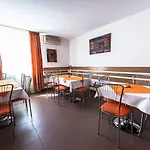 Hotel Est Bucharest