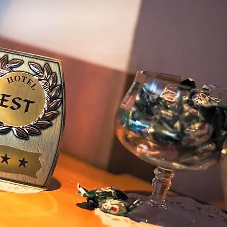Hotel Est